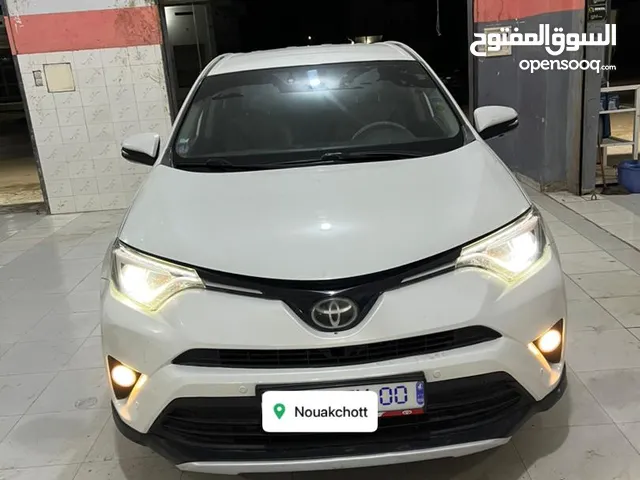 Used Toyota 4 Runner in Nouakchott
