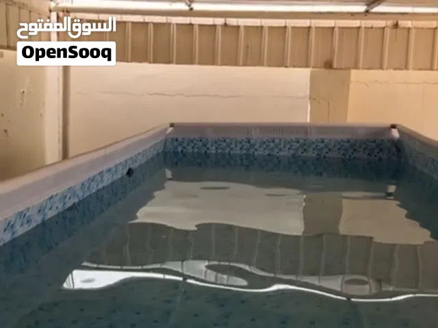 حوض سباحه حجم كبير