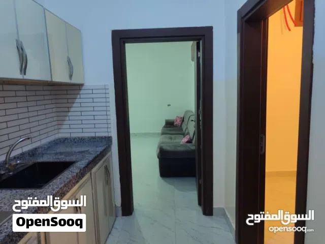 75 m2 5 Bedrooms Townhouse for Rent in Tripoli Al-Hashan