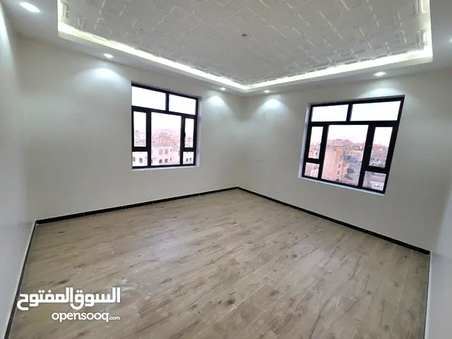 400m2 5 Bedrooms Apartments for Sale in Sana'a Bayt Baws