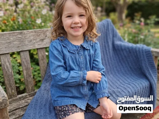 ملابس استعمال شخصي بحال الجديد