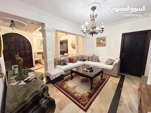 175 m2 3 Bedrooms Apartments for Sale in Cairo Maadi