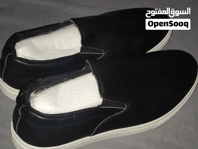 حذاء اسود جلد مال بضاعه اوربي