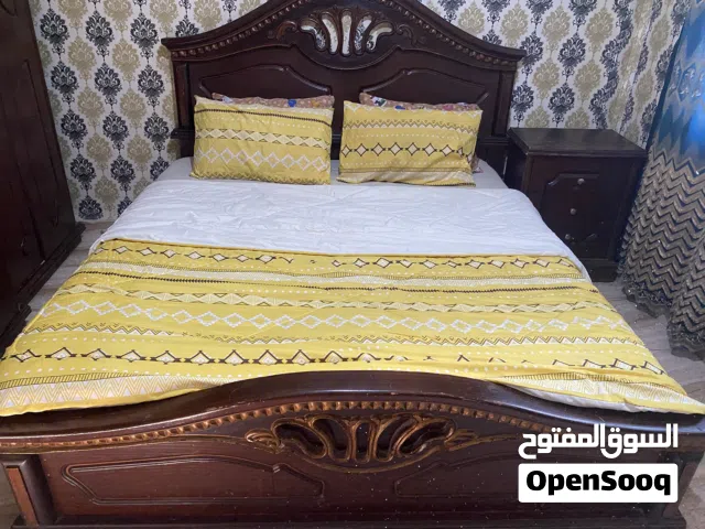 غرفة نوم كامله + طقم كنب زان للبيع في طبربور