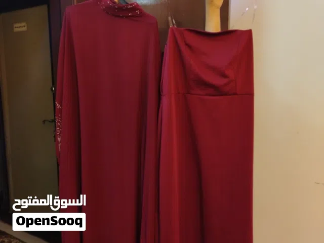 ملابس نسائيه