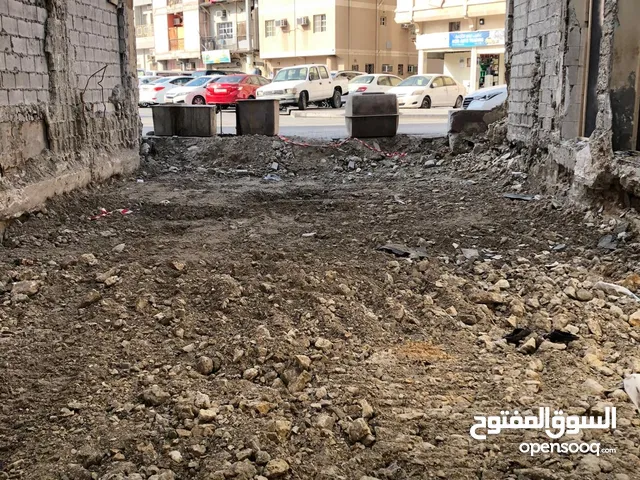 للبيع أرض في منامة الحورة