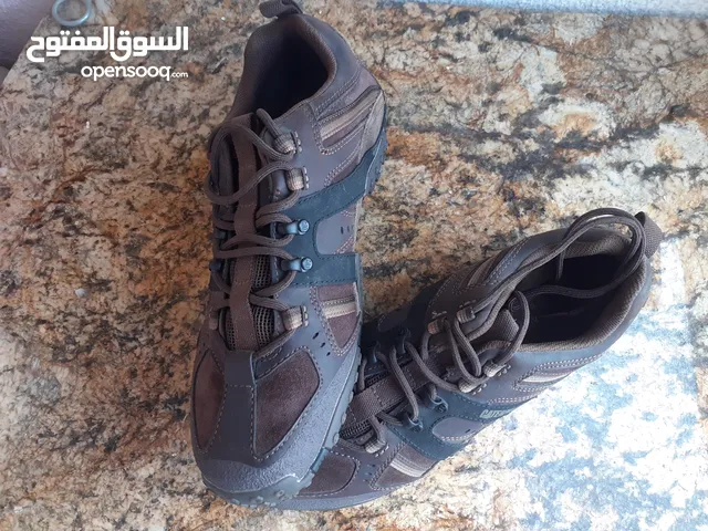 42.5 Sport Shoes in Tripoli