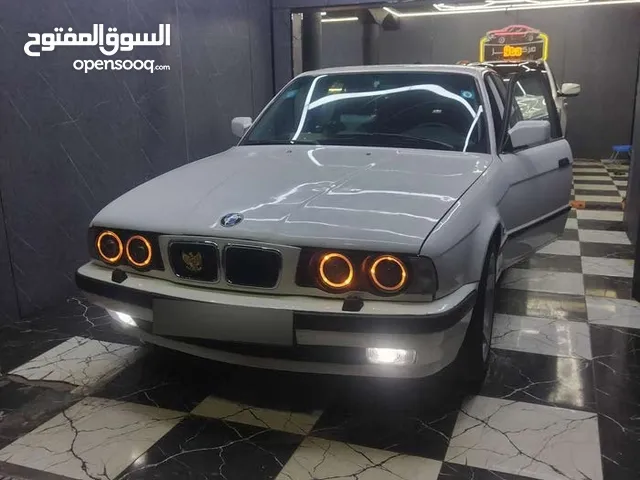 BMW 540 V8 1990 للبيع بي أم نظيف للبيع