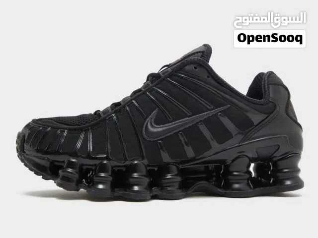 بيع جزم نايك _جوردن ـاديداس ـ بومه وغيرها الالوان المتداولة اسود /ابيض  ساده / مشكله مقاسات ~39-44