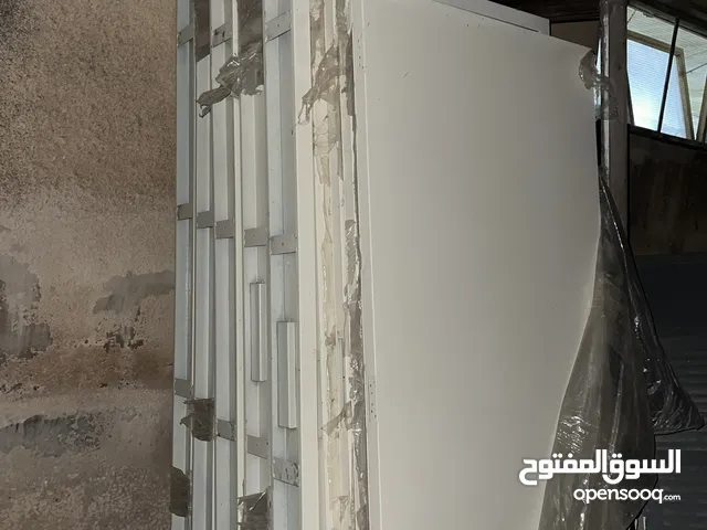 للبيع بسعر حرق