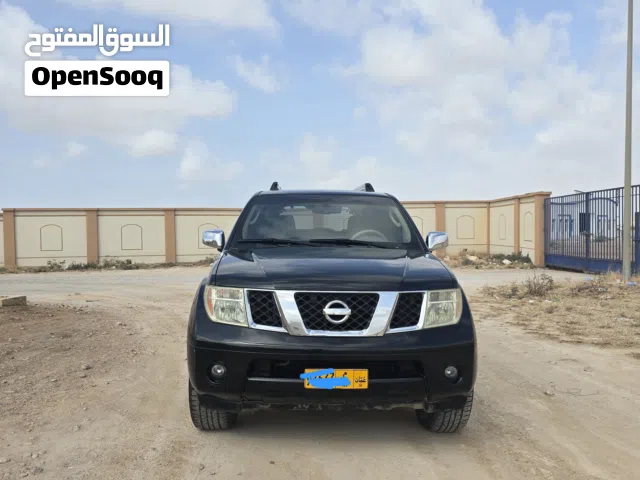 2007 Nissan Pathfinder XE