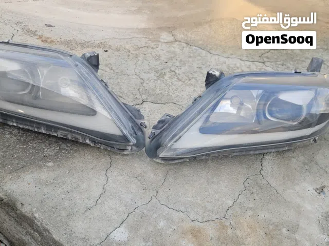 مصابيح أمامية كامري 2010