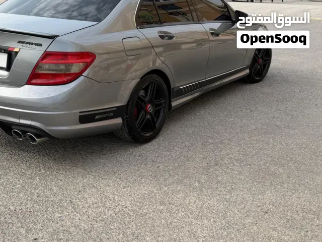 2011 مرسيدس بنز الفئة-C C 200