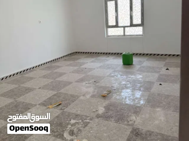 150 m2 2 Bedrooms Apartments for Rent in Basra Al Mishraq al Jadeed