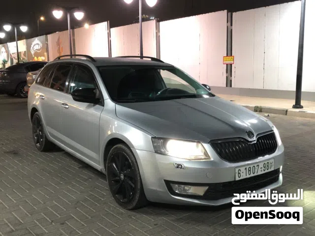 2015 سكودا اوكتافيا Standard