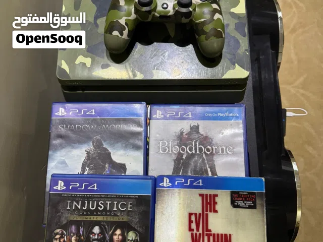 عررطة PS4 Slim 1TB، بليستيشن 4 سلم 1 تيرا مهكر مع 4 سيديهات