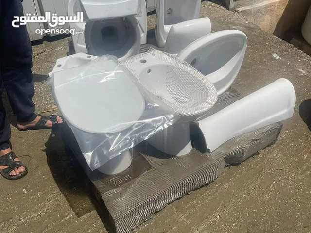 شروة ابواب ضخمه وحمامات ومغاسل موجوده بالاردن ابحث عن تاجر يشتريها كامل التفاصيل واتس اب 0096278832