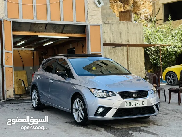 سيات ابيزا 2018 تومات مع فتحة