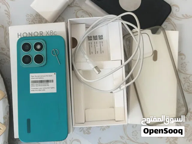 هونر x8c بحالة الجديد استخدام خفيف جدا مع كامل أغراضه 256 جيجا 16 رام بطارية 5000 شاحن سريع 35w شاشة