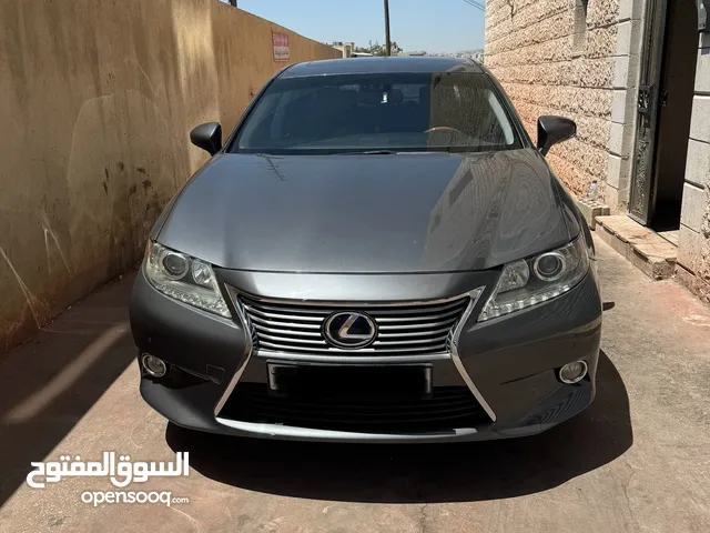 Used Lexus ES in Amman