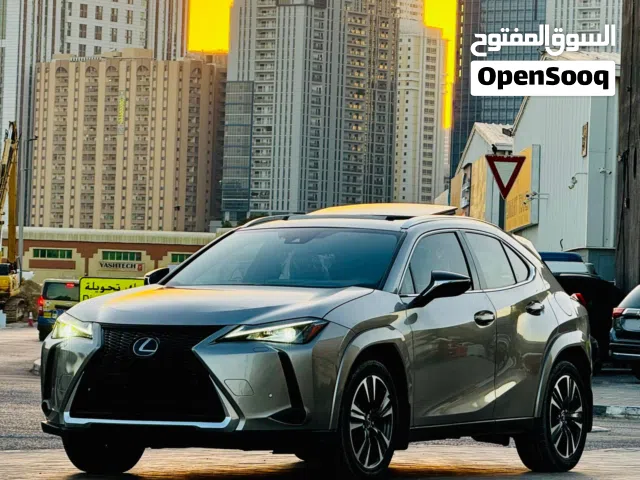2024 لكزس UX Standard