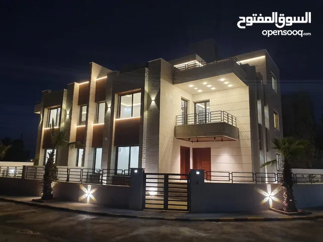 455 m2 More than 6 bedrooms Villa for Sale in Amman Airport Road - Manaseer Gs
