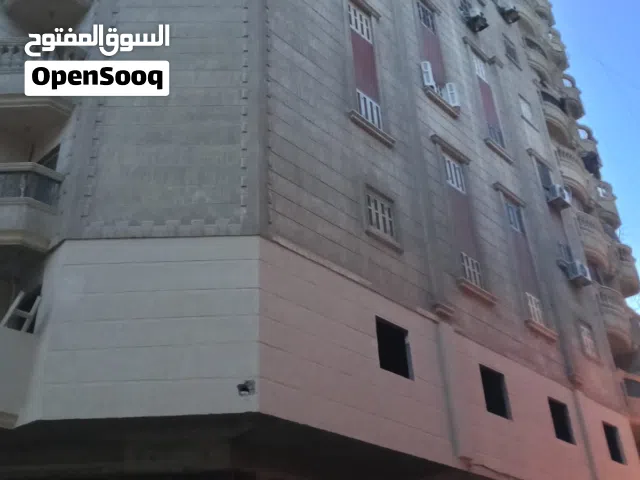 فرصه للسكن الراقي بارقي برج بالسيوف  خلف قريه عبد الوهاب ثاني نمرة من شارع جميله ابو حريد. موقع متمي