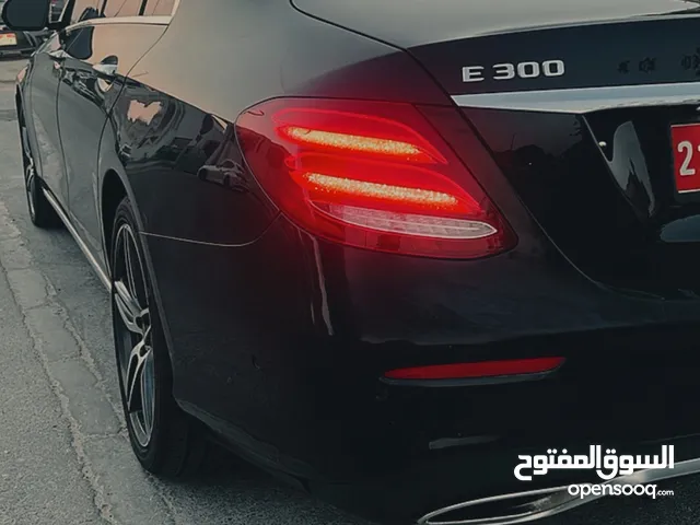 مرسيدس E300 موديل 2017 – حالة ممتازة وسعر مميز!