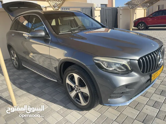 Mercedes Benz GLC300 2019