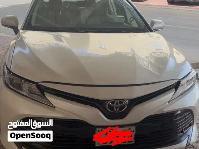 2018 تويوتا كامري GLE