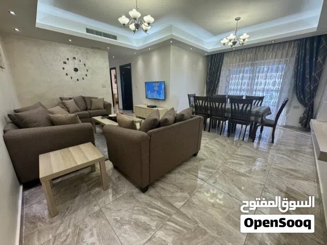 شقة سوبر ديلوكس مفروشة 3 نوم حمامين دير غبار اول شارع المطار خلف مدارس القمة