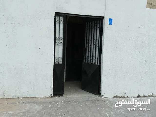 بيت ارضي للايجار التفاصيل بالوصف