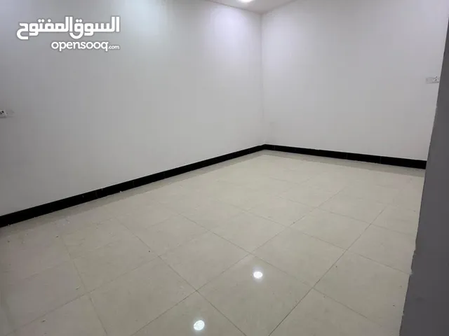 100 m2 2 Bedrooms Apartments for Rent in Basra Al-Akawat