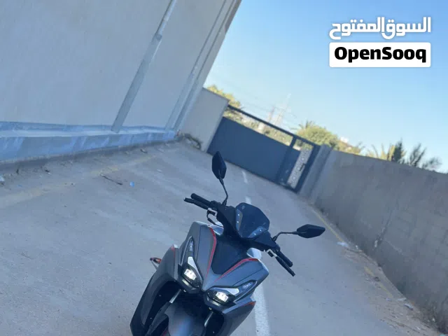 2025 Yamaha Aerox