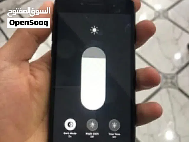 Apple iPhone XS 64 GB in Tripoli