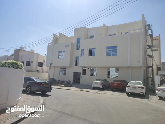 Brand New Luxurious Flats for Rent – Mumtaz, Ruwi. 2 Bedroom + 1 Bedroom