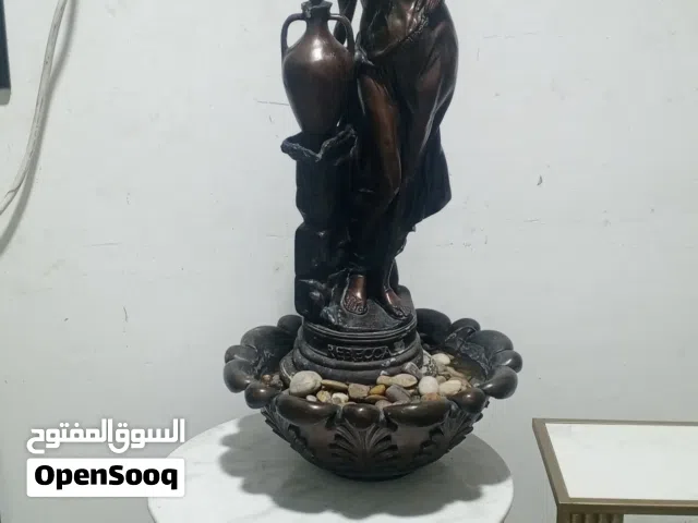 نافورة مع طاولةرخام نظيف كوالتي