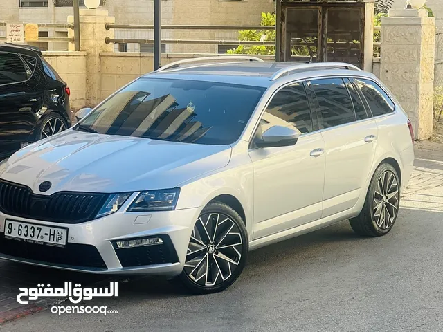 سكودا اكتافيا