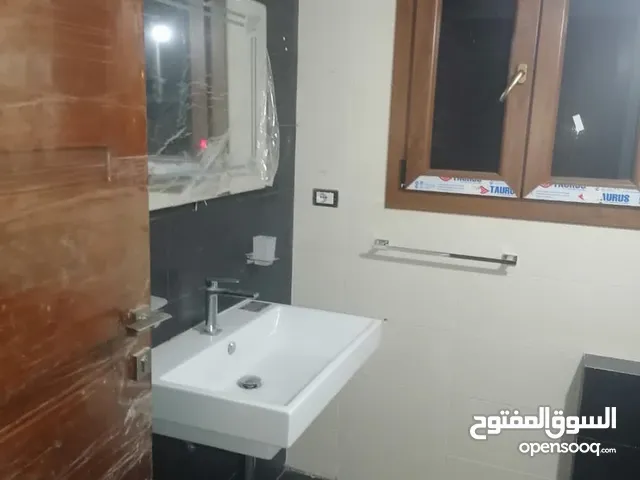 165 m2 3 Bedrooms Apartments for Rent in Tripoli Al-Hashan