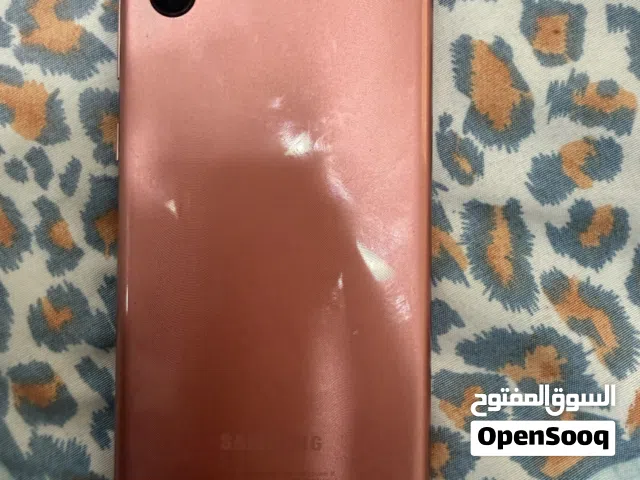 للبيع: Samsung Galaxy A04 (استعمال خفيف)