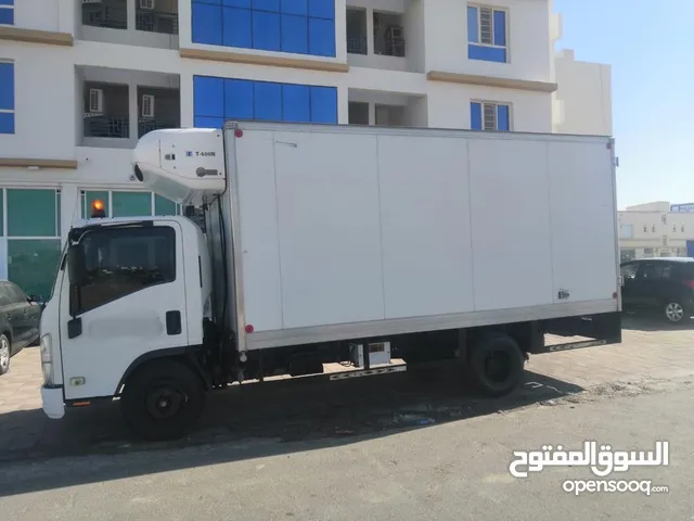 ثلاجات شاحنات للبيع في عُمان : شاحنة براد : أفضل الأسعار