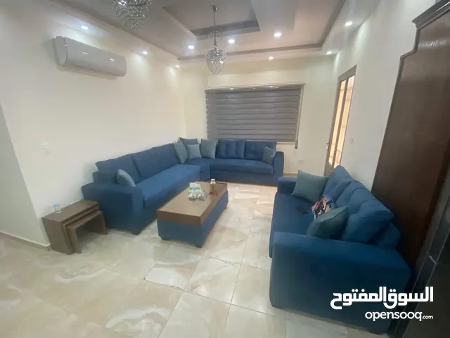 طقم كورنر مستعمل بحاله الوكاله