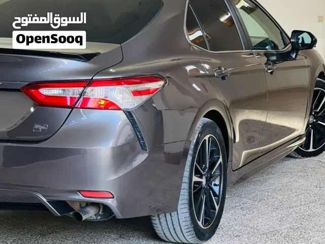 2019 تويوتا كامري SE