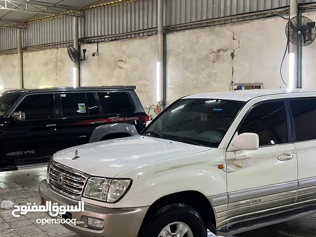 للبيع استيشن 2003 V8 قير تماتيك