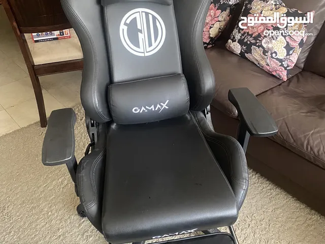 Gaming chair - Excellent condition