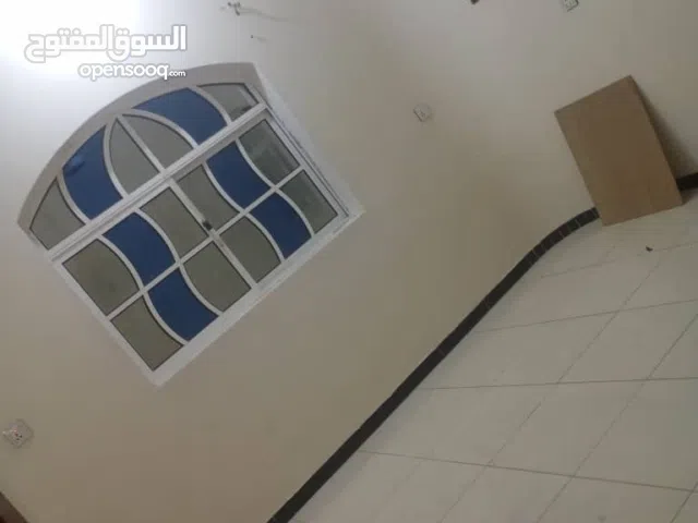 شقه لكس للايجار في الكثيري