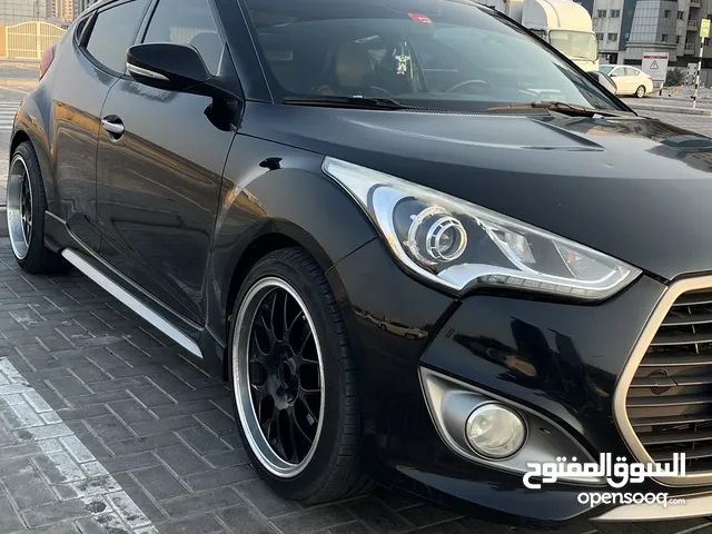 HyundaiVeloster 1.6L Turbo 2016 coupe.