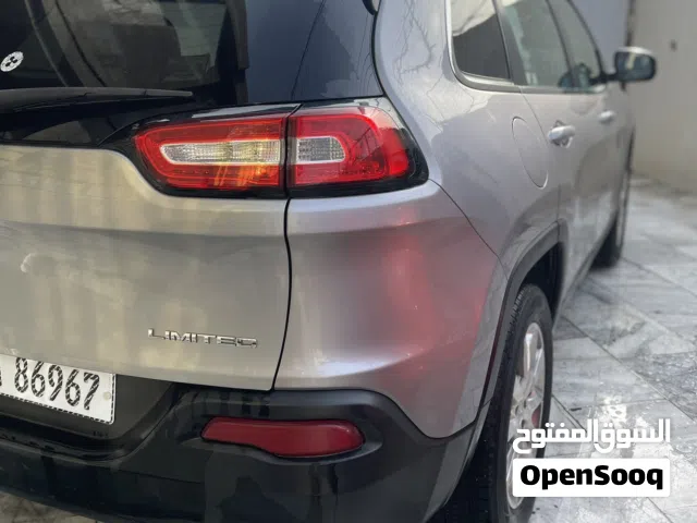 2023 جيب شيروكى Limited