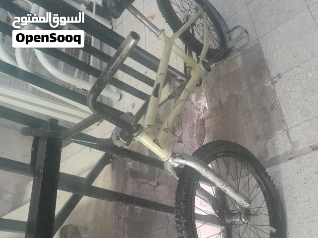 سلام عليكم ورحمة الله وبركاته للبيع قاري حركات