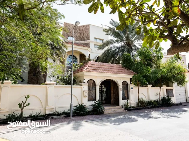 0m2 More than 6 bedrooms Villa for Sale in Central Governorate Jurdab